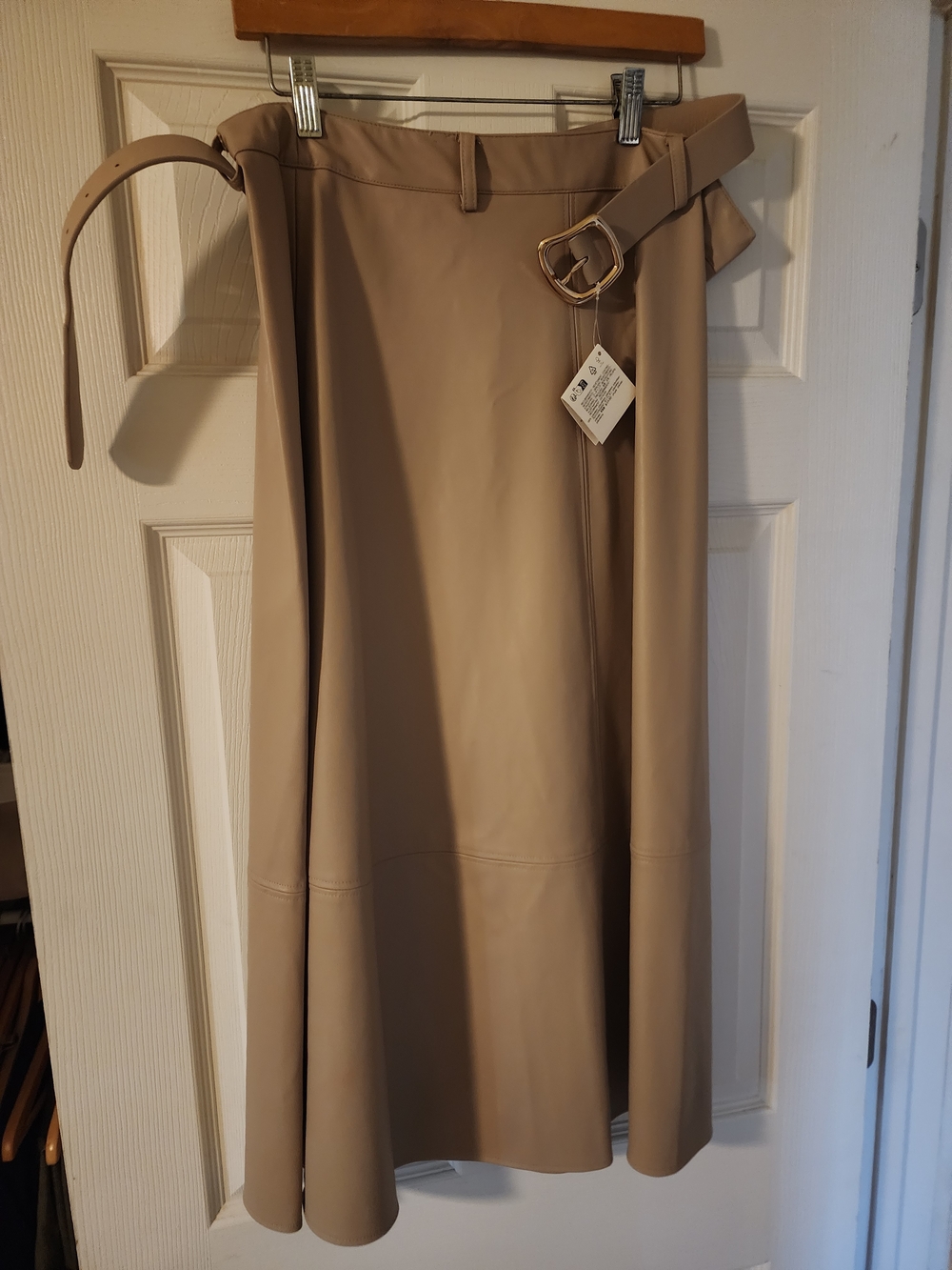 Zara Taupe Midi A-Line Skirt with Belt